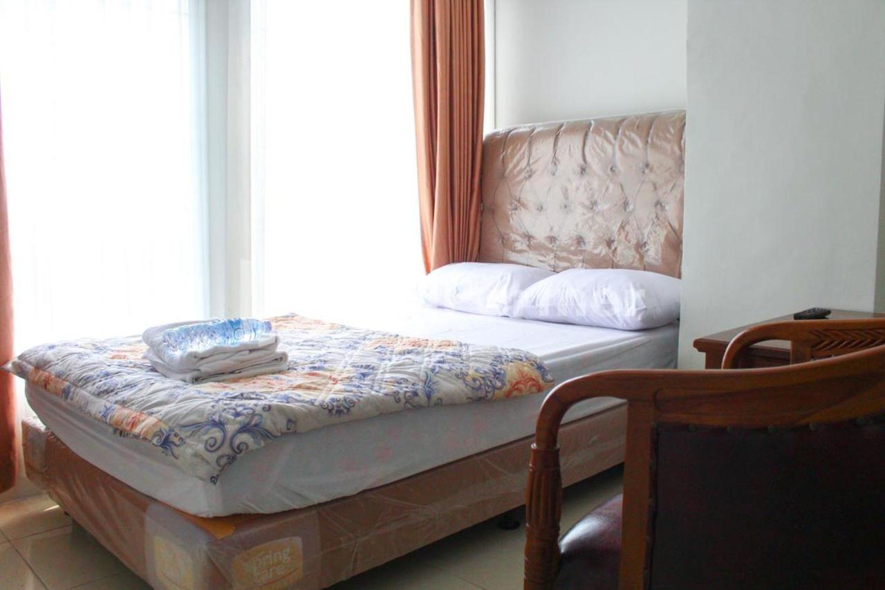 Brahma Hotel Mitra Reddoorz Jakarta Exterior photo
